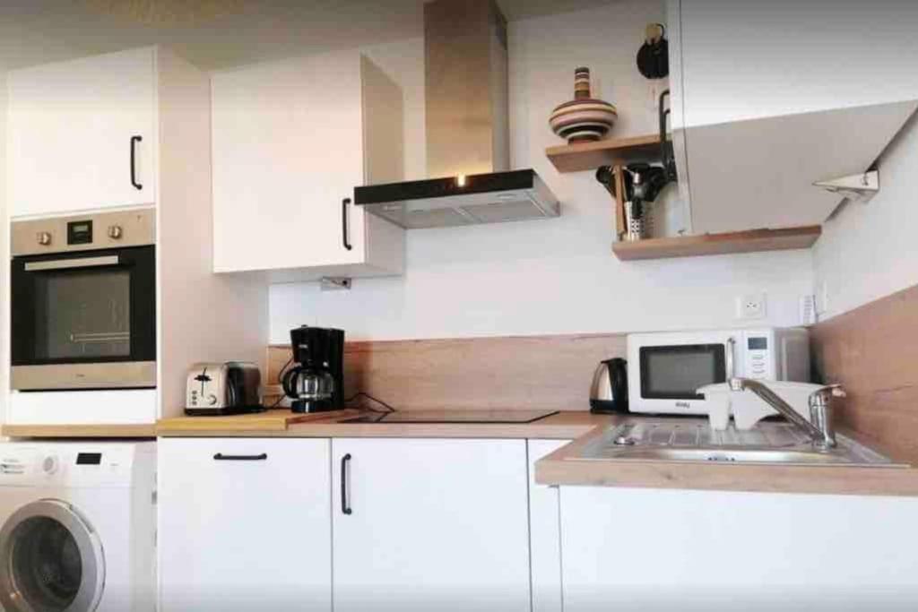 Maisonnette Pour 2 Personnes - Vue Mer - Plage A 100 Metres Ploubazlanec Exterior photo