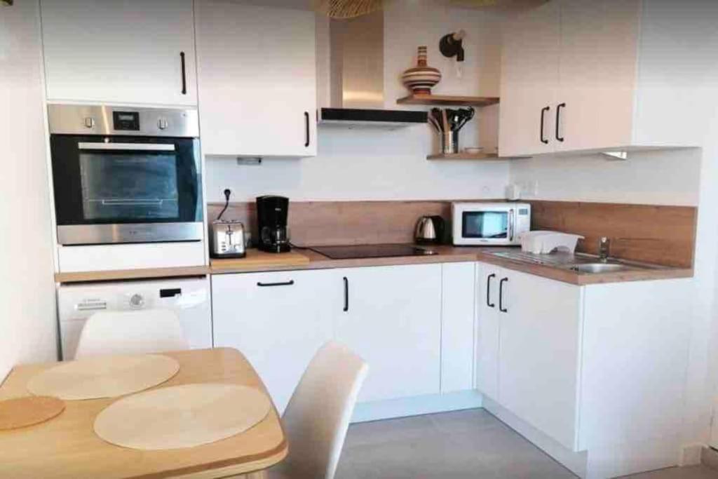 Maisonnette Pour 2 Personnes - Vue Mer - Plage A 100 Metres Ploubazlanec Exterior photo
